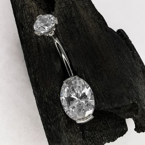 Oval Prong Bauchnabelpiercing